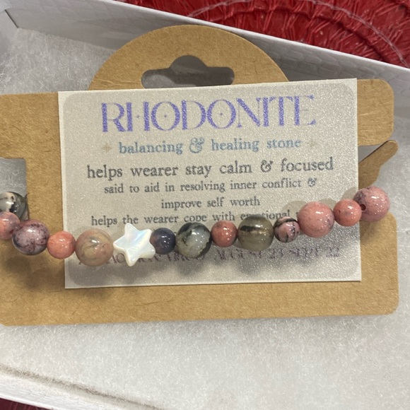 Handmade Rhodonite stretch bracelet with shell stars - Picture 1 of 2
